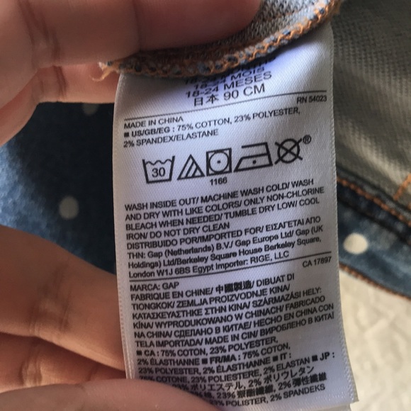 Baby Gap polka dot denim jacket with pockets - Picture 4 of 4